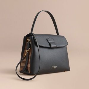 BURBERRY | Medium Leather Tote Bag